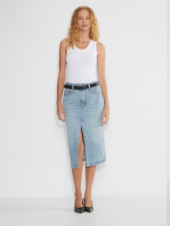 Denim Forum Dresses & Skirts - 💙DENIM FORUM THE 90’s HALLE SKIRT💙